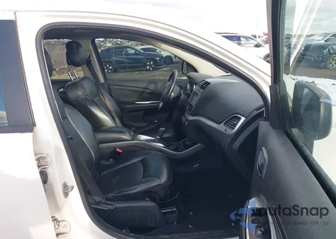 2012 Dodge Journey R/T z USA, uszkodzony, nr VIN 3C4PDDFG7CT151634